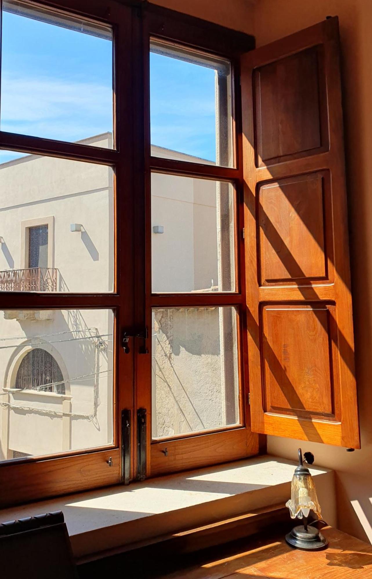 Palazzo Sant'Anna Hotel Gerace Ngoại thất bức ảnh